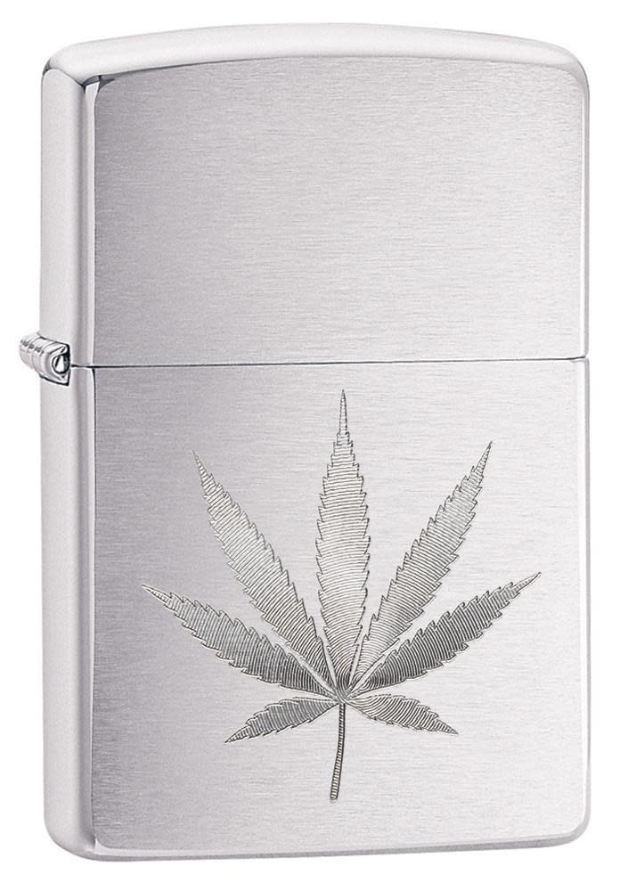 Encendedor Zippo Chrome Marijuana Leaf Design 29587 1 Encendedor Zippo Chrome Marijuana Leaf Design 29587